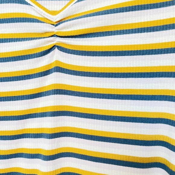 Art Class long sleeved striped top—girls XL 14/16 - Picture 2 of 6